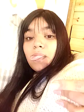 Snapshot of mimita4 chatting on 05/03/26, 11:22 mimita4 online show from 05/03/26, 11:22