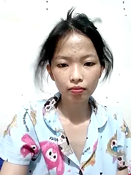 Snapshot of Chammy720 chatting on 05/14/26, 02:35 Chammy720 online show from 05/14/26, 02:35