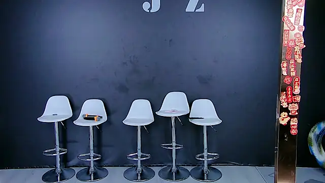 D-lucky2 online show from 03/17/26, 11:35