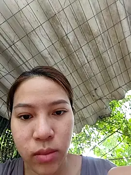 Snapshot of Hivi_09 chatting on 03/17/26, 12:26 Hivi 09 online show from 03/17/26, 12:26