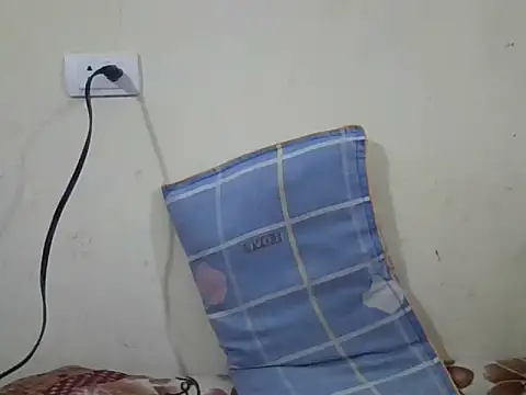 Snapshot of berry_alma06 chatting on 03/30/26, 01:56 berry alma06 online show from 03/30/26, 01:56