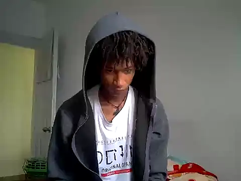 Snapshot of twink_gabrielll chatting on 02/04/26, 12:33 twink gabrielll online show from 02/04/26, 12:33