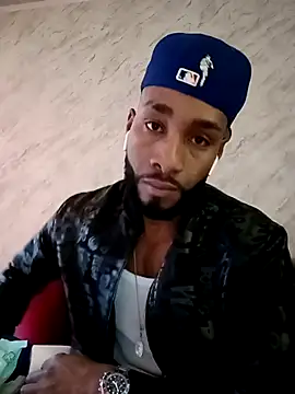 Snapshot of Dante_Knox chatting on 02/10/26, 11:47 Dante Knox online show from 02/10/26, 11:47