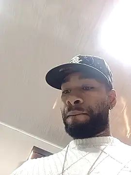 Snapshot of Dante_Knox chatting on 04/25/26, 11:46 Dante Knox online show from 04/25/26, 11:46
