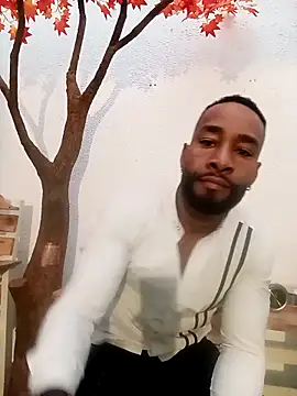 Snapshot of Dante_Knox chatting on 05/02/26, 11:04 Dante Knox online show from 05/02/26, 11:04