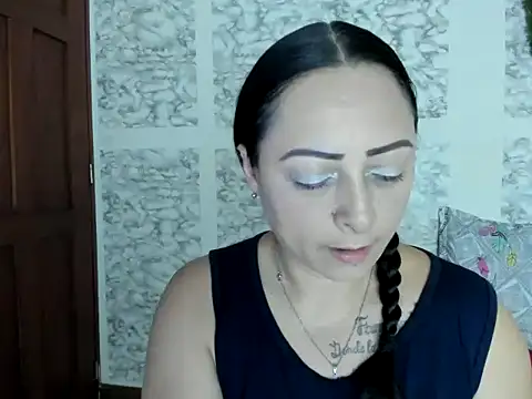 Snapshot of XXXStephanie_XXX chatting on 05/11/26, 10:07 XXXStephanie XXX online show from 05/11/26, 10:07
