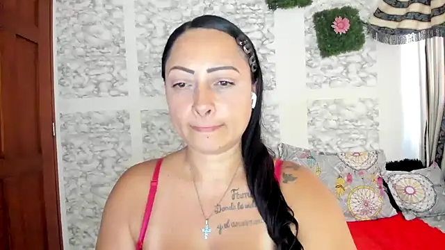 Snapshot of XXXStephanie_XXX chatting on 05/31/26, 09:49 XXXStephanie XXX online show from 05/31/26, 09:49