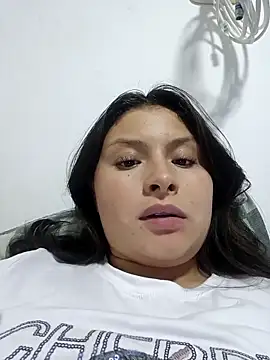 Snapshot of yessica_gomez01 chatting on 02/11/26, 12:37 yessica gomez01 online show from 02/11/26, 12:37