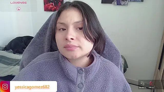Snapshot of yessica_gomez01 chatting on 02/17/26, 08:04 yessica gomez01 online show from 02/17/26, 08:04