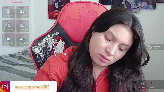 Snapshot of yessica_gomez01 chatting on 02/27/26, 07:25 yessica gomez01 online show from 02/27/26, 07:25
