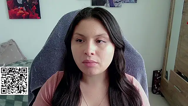 Snapshot of yessica_gomez01 chatting on 03/18/26, 08:45 yessica gomez01 online show from 03/18/26, 08:45