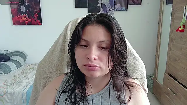 Snapshot of yessica_gomez01 chatting on 05/31/26, 07:59 yessica gomez01 online show from 05/31/26, 07:59