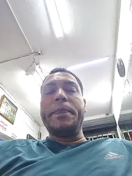 Snapshot of mago_vive chatting on 04/24/26, 12:02 mago vive online show from 04/24/26, 12:02