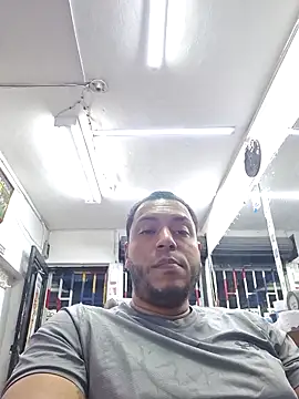 Snapshot of mago_vive chatting on 05/20/26, 11:00 mago vive online show from 05/20/26, 11:00