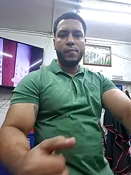 Snapshot of mago_vive chatting on 06/07/26, 05:44 mago vive online show from 06/07/26, 05:44