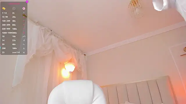 Snapshot of your_alina18 chatting on 06/08/26, 11:38 your alina18 online show from 06/08/26, 11:38