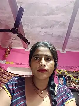 Snapshot of gahiu_sexe chatting on 07/10/26, 04:06 gahiu sexe online show from 07/10/26, 04:06