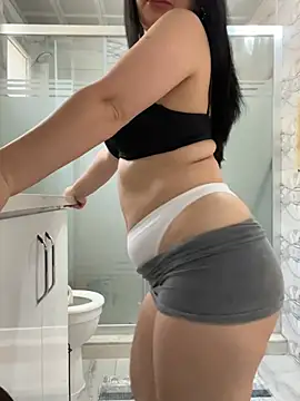 melissiaayzem online show from 06/09/26, 11:55