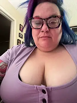 Snapshot of theUnihorniest chatting on 03/28/26, 08:30 theUnihorniest online show from 03/28/26, 08:30