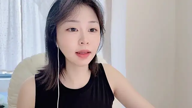Onefiona online show from 07/17/26, 06:53
