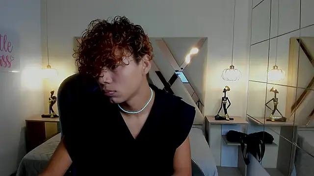 Snapshot of Anyelo_Twink chatting on 02/14/26, 08:05 Anyelo Twink online show from 02/14/26, 08:05