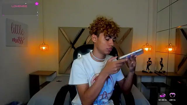 Anyelo Twink online show from 07/26/26, 04:09