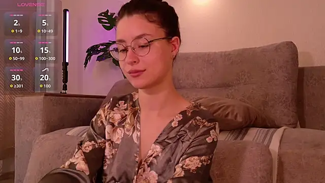 classy     online show from 05/30/26, 03:09