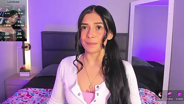 Snapshot of lilith_petit_ chatting on 03/23/26, 01:04 lilith petit online show from 03/23/26, 01:04
