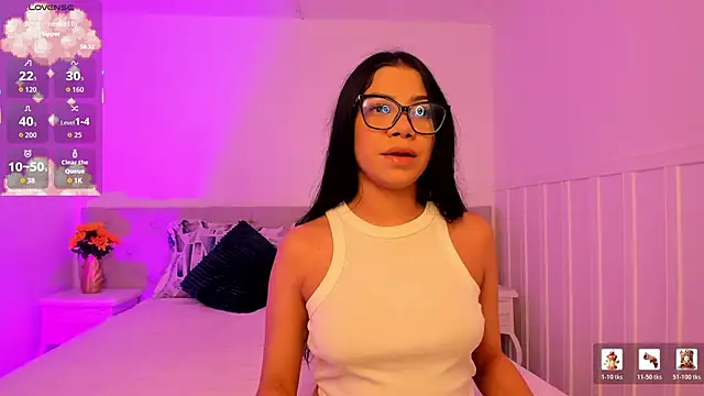 Snapshot of Little_Lexyy chatting on 05/26/26, 05:47 Little Lexyy online show from 05/26/26, 05:47