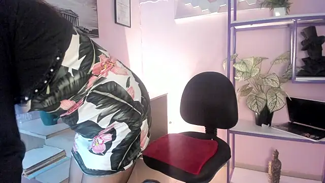 milenahot  69 online show from 07/08/26, 11:26