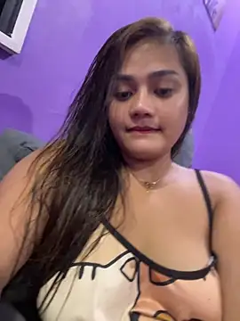Snapshot of womanforall69 chatting on 07/18/26, 10:41 womanforall69 online show from 07/18/26, 10:41
