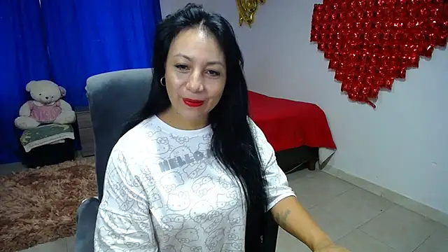 soyElena46 online show from 02/25/26, 11:31