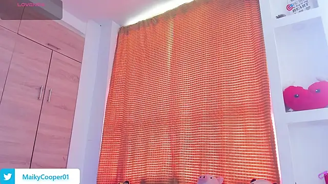 Maiky Cooper01 online show from 04/27/26, 03:54