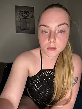 Snapshot of Bayleighjohnson18 chatting on 03/05/26, 05:53 Bayleighjohnson18 online show from 03/05/26, 05:53