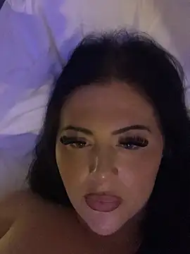 Snapshot of Sexy_LaraRose chatting on 07/30/26, 09:25 Sexy LaraRose online show from 07/30/26, 09:25