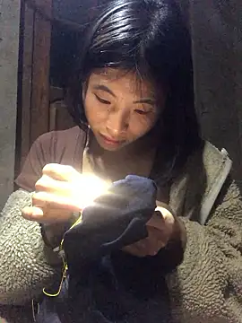 Snapshot of sun-shii chatting on 01/17/26, 11:08 sun-shii online show from 01/17/26, 11:08