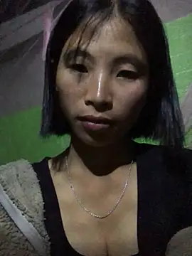 Snapshot of sun-shii chatting on 01/19/26, 02:43 sun-shii online show from 01/19/26, 02:43