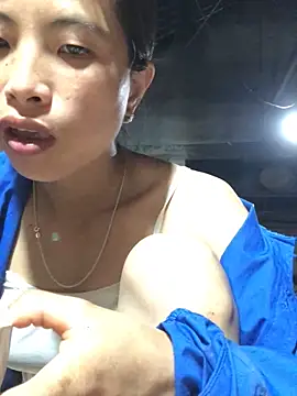 Snapshot of sun-shii chatting on 05/18/26, 11:10 sun-shii online show from 05/18/26, 11:10