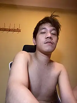 Snapshot of asian_guy67 chatting on 02/03/26, 02:22 asian guy67 online show from 02/03/26, 02:22