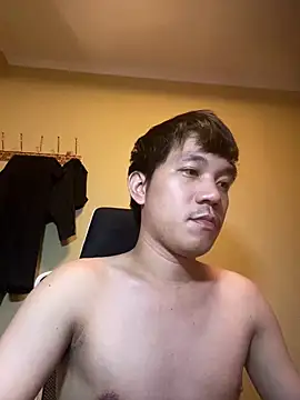 Snapshot of asian_guy67 chatting on 02/05/26, 07:18 asian guy67 online show from 02/05/26, 07:18