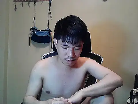 Snapshot of asian_guy67 chatting on 03/31/26, 02:28 asian guy67 online show from 03/31/26, 02:28