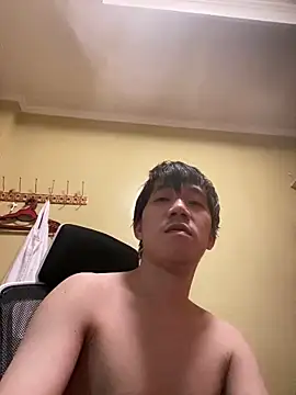 Snapshot of asian_guy67 chatting on 06/07/26, 05:16 asian guy67 online show from 06/07/26, 05:16