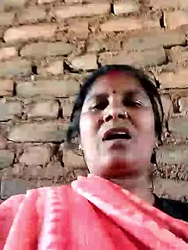 Snapshot of Hot_di97 chatting on 03/06/26, 10:34 Hot di97 online show from 03/06/26, 10:34