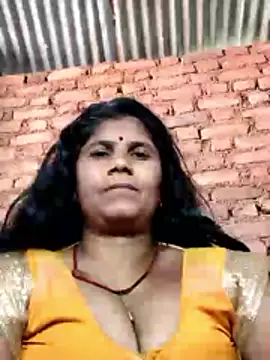 Snapshot of Hot_di97 chatting on 04/02/26, 05:05 Hot di97 online show from 04/02/26, 05:05
