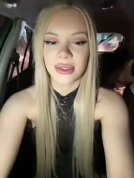 Snapshot of AlyssaFoxx_ chatting on 02/11/26, 07:08 AlyssaFoxx online show from 02/11/26, 07:08