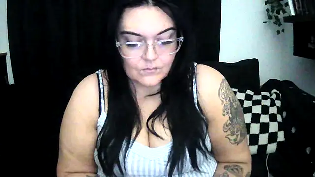 Miss CurvesXXX online show from 02/15/26, 05:09