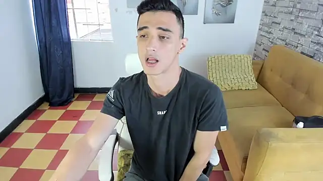 Snapshot of felipe_colinss chatting on 03/27/26, 12:16 felipe colinss online show from 03/27/26, 12:16