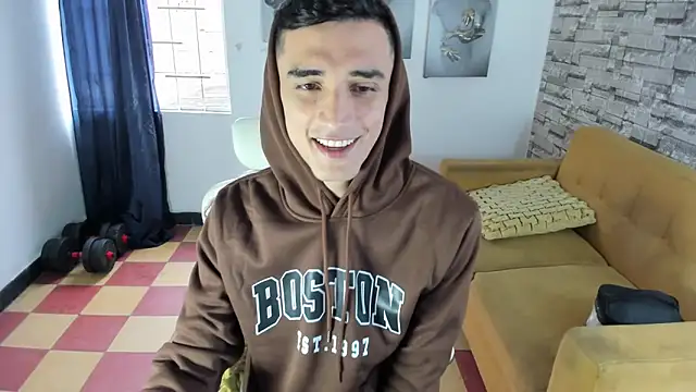Snapshot of felipe_colinss chatting on 04/08/26, 12:16 felipe colinss online show from 04/08/26, 12:16