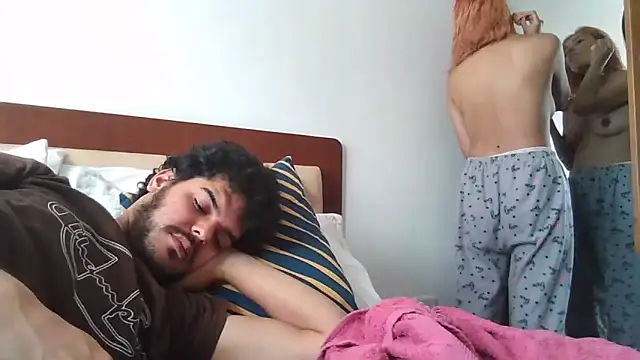 Snapshot of mindymiaw chatting on 03/05/26, 06:59 mindymiaw online show from 03/05/26, 06:59