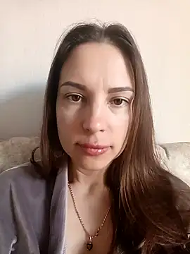 Snapshot of She-Moon chatting on 05/07/26, 05:24 She-Moon online show from 05/07/26, 05:24